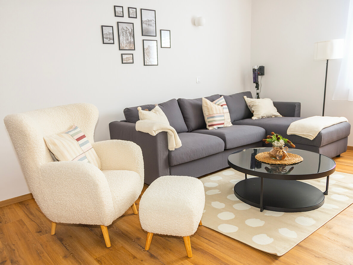 Dnevna soba - Apartma Grad Skalca Serenity Bled